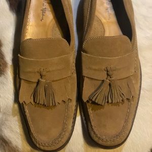 Men Cole Haan fringe/ w tassel suede shoe
